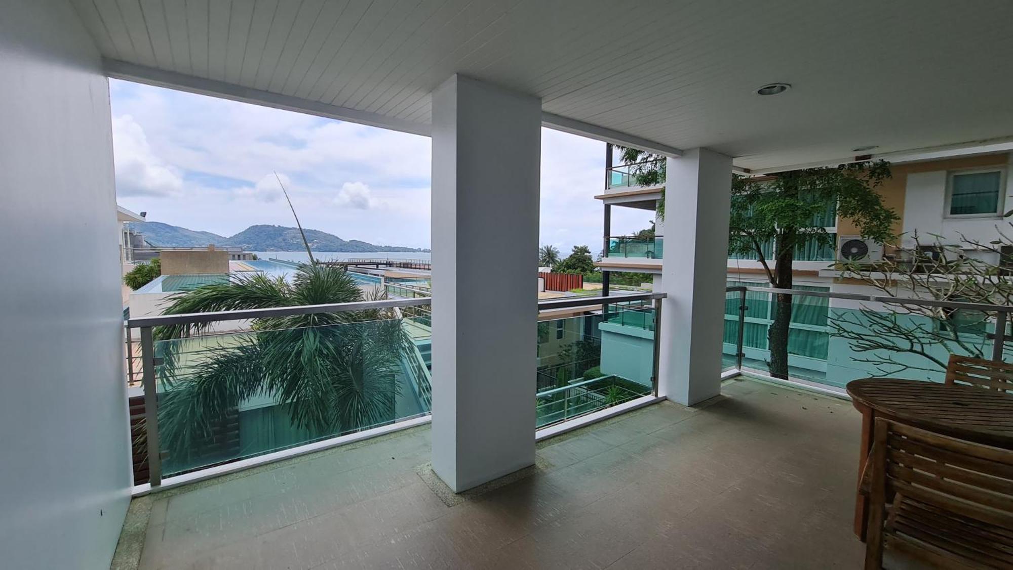 The Baycliff Residences Patong Экстерьер фото